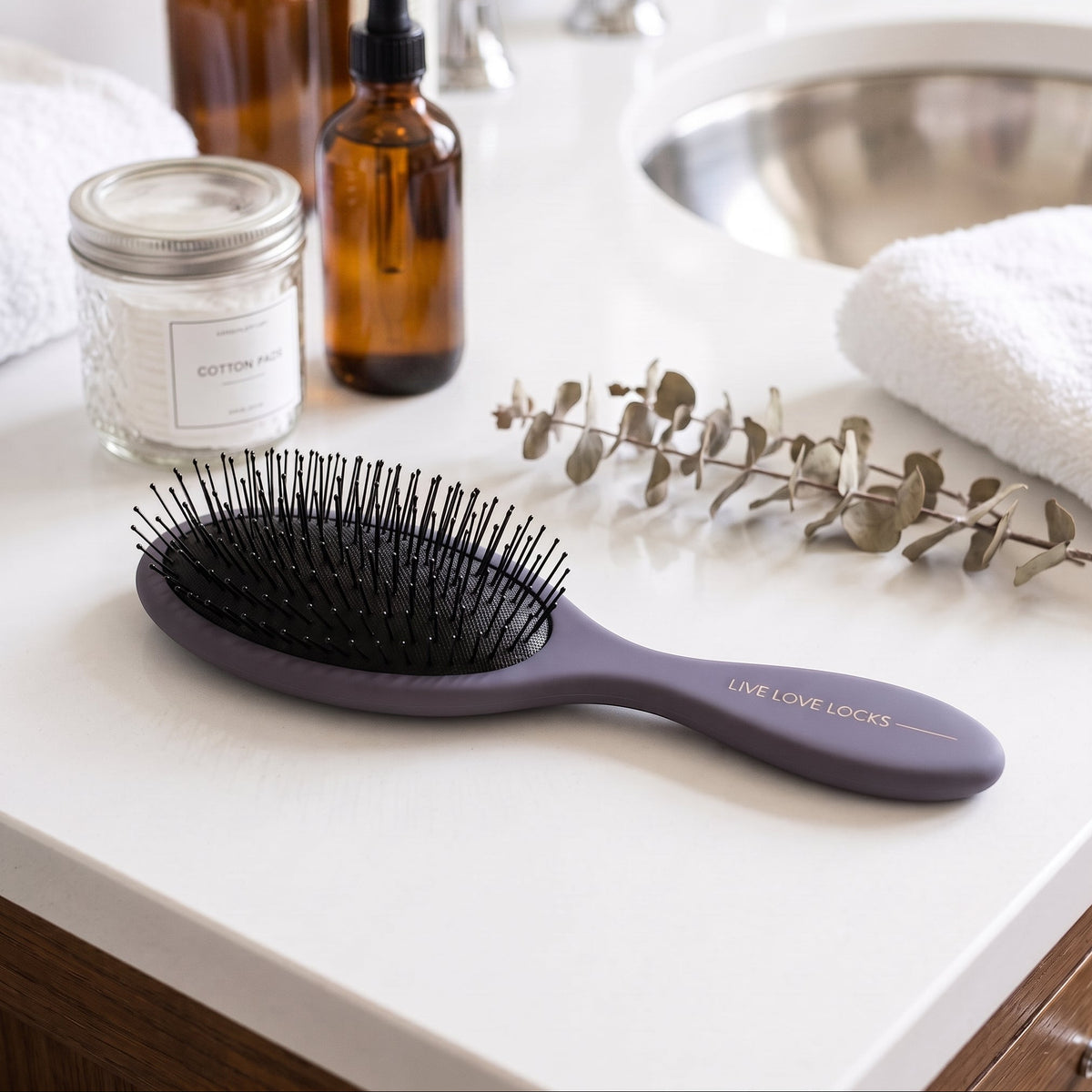 Ionic Detangling Brush