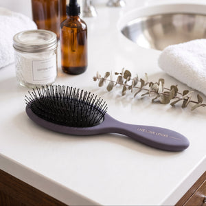 Ionic Detangling Brush